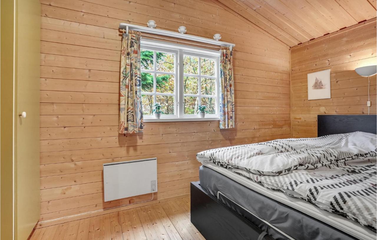 3 Bedroom Cozy Home In Borkop Bagian luar foto